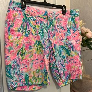 Lilly Pulitzer size 14 chipper shorts